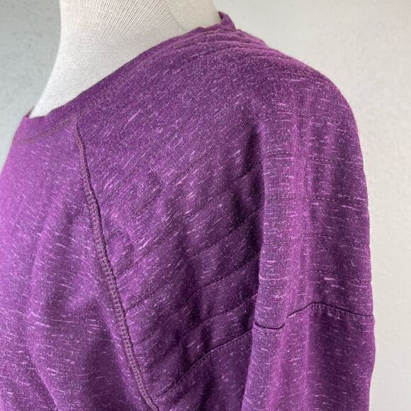 32 Degrees Heat Purple Sweatshirt Top Size M EUC - Picture 4 of 7